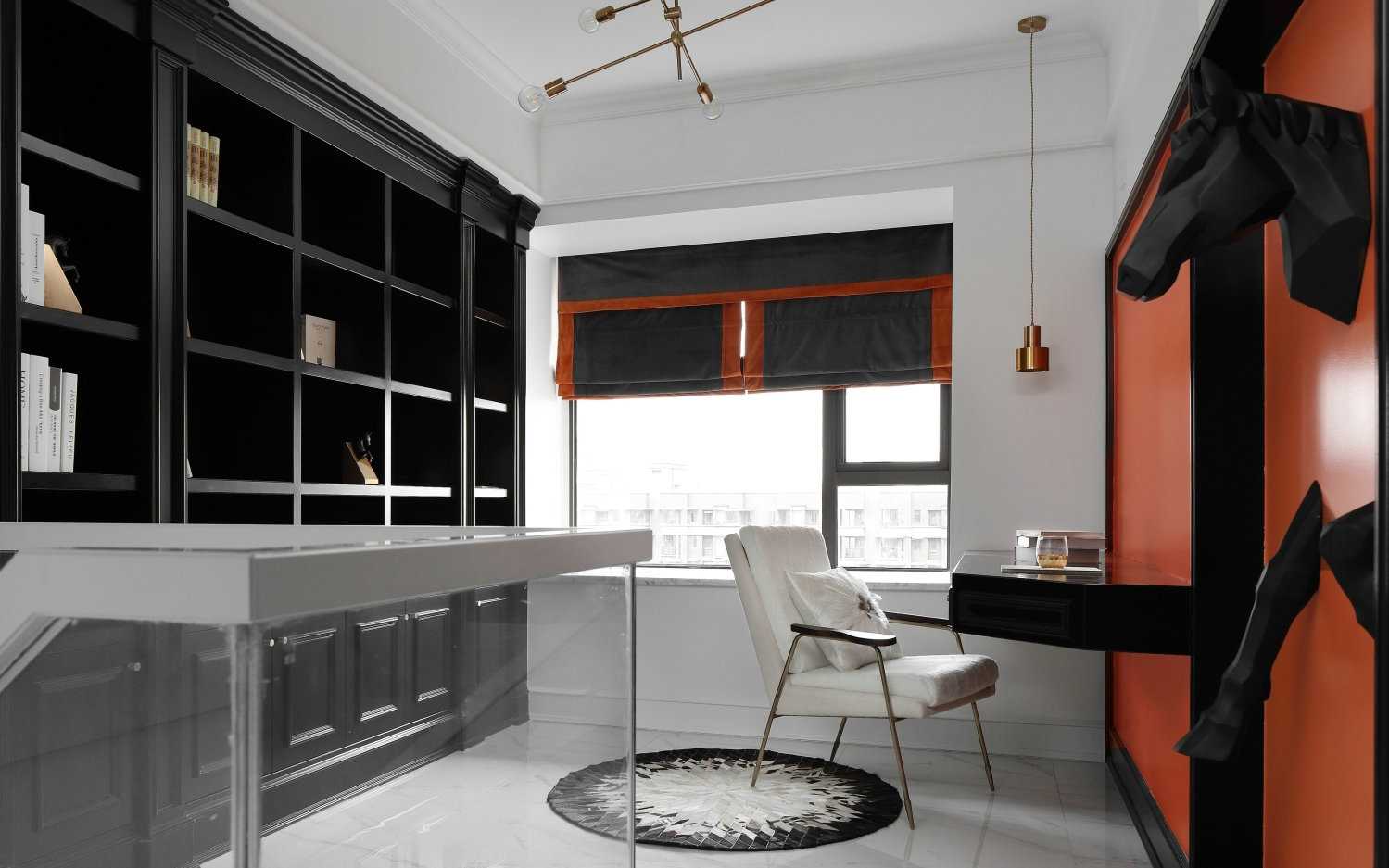 白色為主 黑色點(diǎn)綴 在這個(gè)黑白相交的空間里點(diǎn)綴上香橙色 看起來沒有一點(diǎn)突兀 白色為主 黑色點(diǎn)綴 在這個(gè)黑白相交的空間里點(diǎn)綴上香橙色 看起來沒有一點(diǎn)突兀