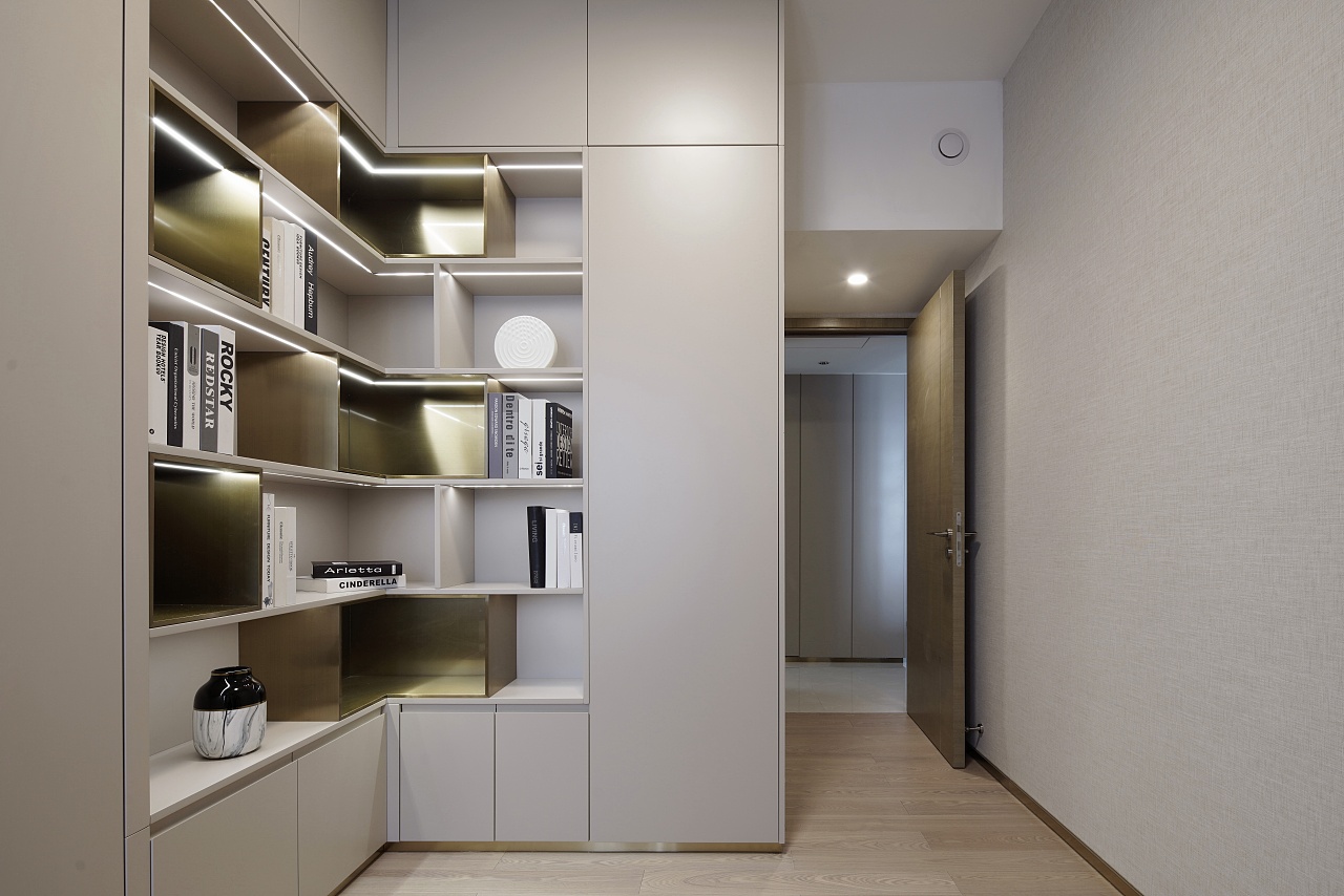 現(xiàn)代時尚，質(zhì)感輕奢